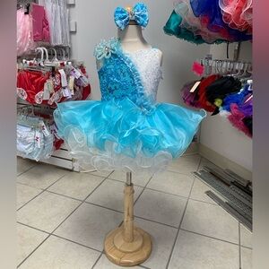 Childs Size 3 Blue & White Cupcake Pageant Dress with Matching Bow NWT